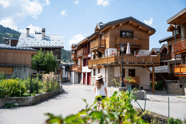 courchevel-instapades-studio-t-2028-09-05-710