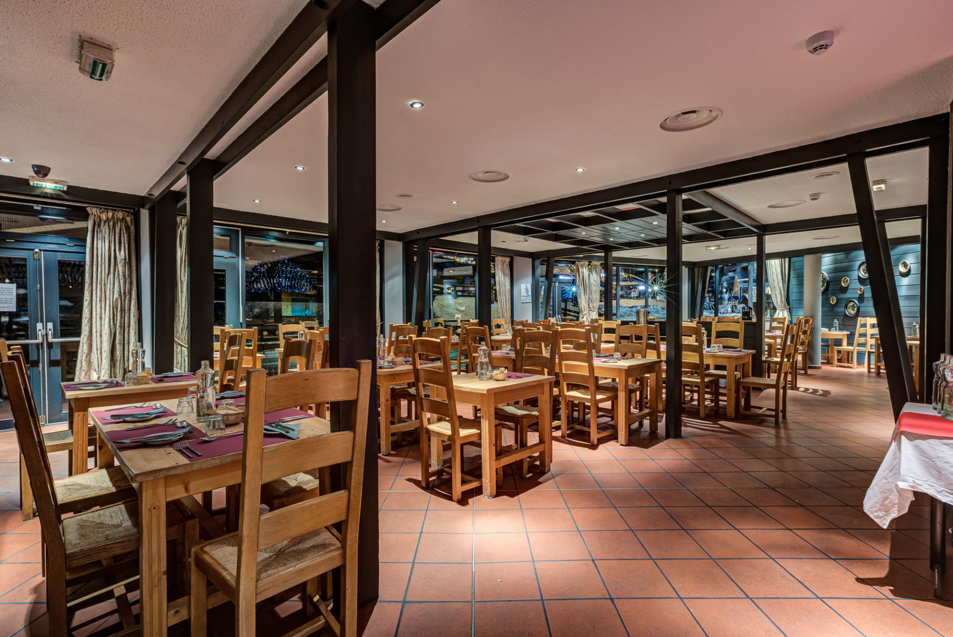 Salle restaurant - © Le Montana Salle restaurant