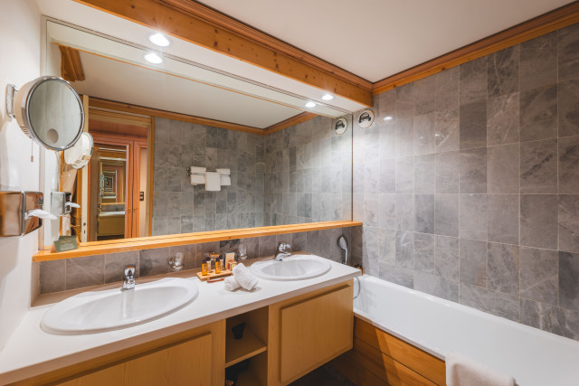 Hôtel Carlina_Courchevel - © Carlina Hôtel Carlina_Courchevel