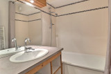 13_2_LGB412_lv_images__lot_0100001412_05_20260908105022