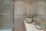 _clients_227312003_photos_337k_2588836