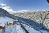_lv_images__lot_0000000035_15_2581810