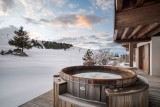 _lv_images__lot_0001160002_01_274694