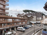 _lv_images__lot_0005870006_05_2583529