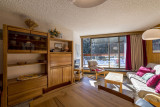 _lv_images__lot_0018010006_01_2586120