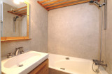 _lv_images__lot_0020000162_02_2586550