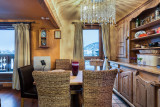 _lv_images__lot_0021150001_03_2601629