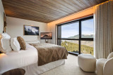 Divers