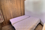 _lv_images__lot_0100001810_04_2581104