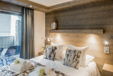 mammoth-lodge-d02-29-2908559