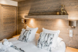 mammoth-lodge-d10-26-2908653