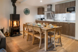 pg-whistler-lodge-b05-003-2899943