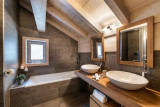pg-whistler-lodge-b1314-051-2908534