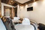 yellowstone-lodge-chalet1-005-2857203
