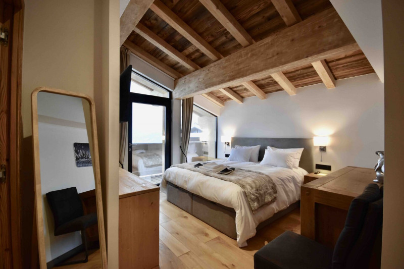 06-chambre-master-1-114101-249746 06-chambre-master-1-114101-249746