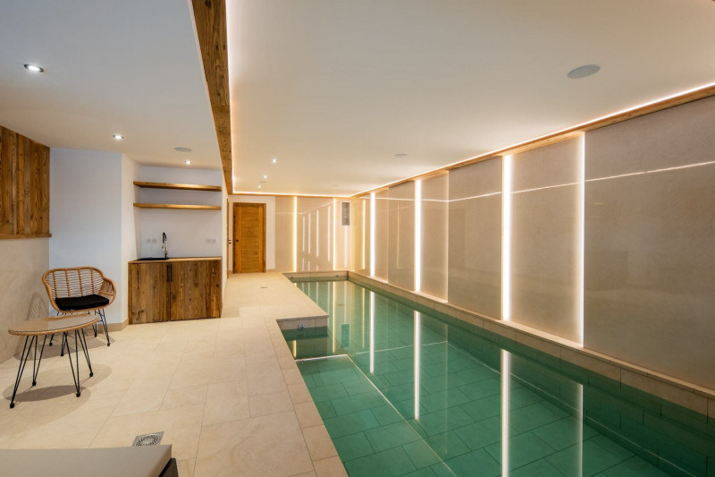 09-piscine-100478-242614 09-piscine-100478-242614