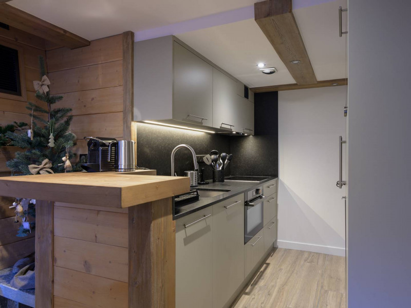 _clients_227312003_photos_16h_1715276