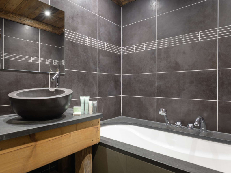 _clients_227312003_photos_239g_1715383