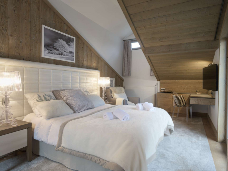 _clients_227312003_photos_250b_1545070