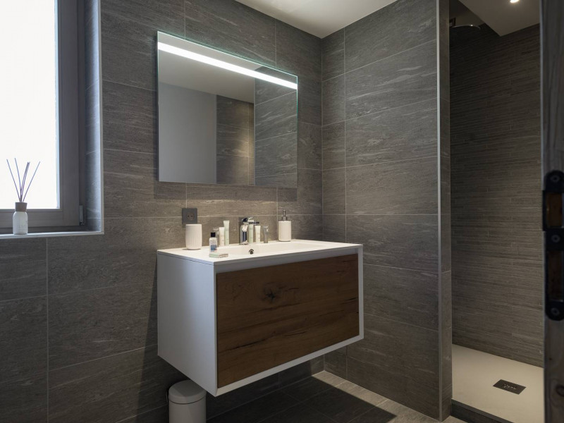 _clients_227312003_photos_284c_1681000