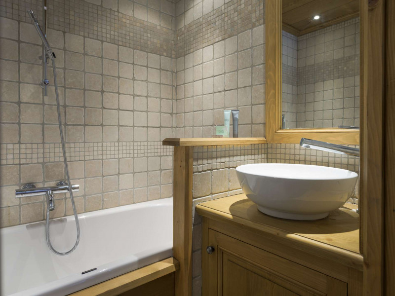 _clients_227312003_photos_329k_887174