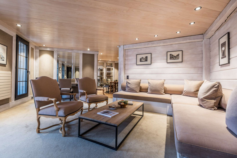 _clients_227312003_photos_347a_721185