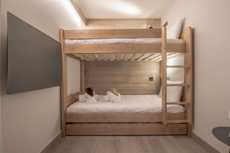 _clients_227312003_photos_379g_1681294