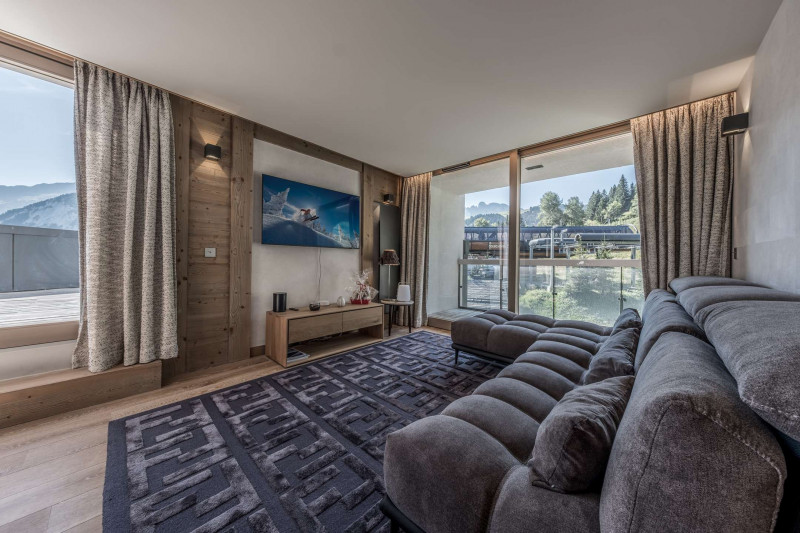 _clients_227312003_photos_384n_1373377