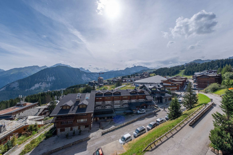 _clients_227312003_photos_403k_1715935