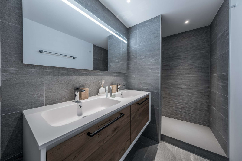 _clients_227312003_photos_436b_1204085