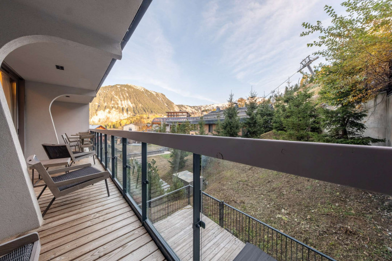 _clients_227312003_photos_440k_1716062