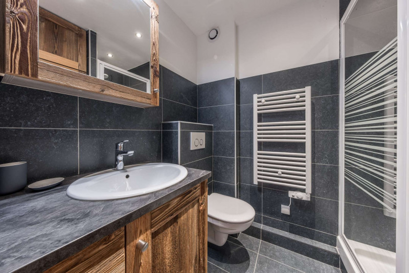 _clients_227312003_photos_445k_721653