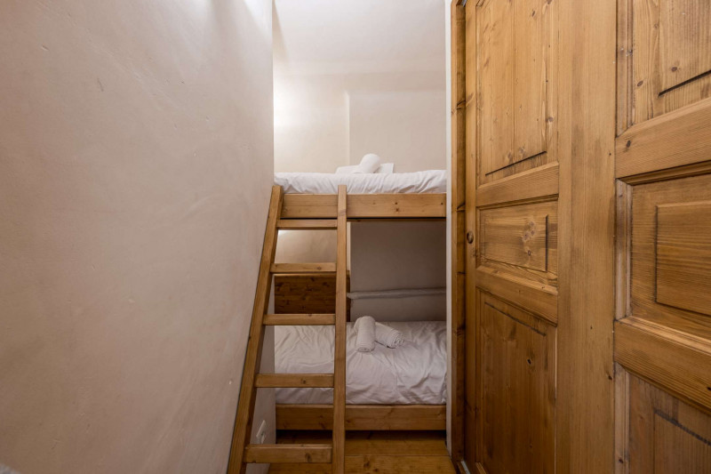 _clients_227312003_photos_448g_1716112