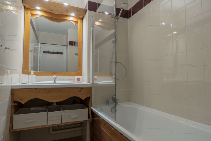 _clients_227322701_photos_9j_1716224