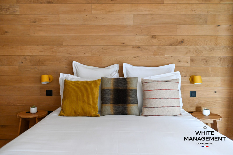 _lv_images__lot_0000000001_07_1716866