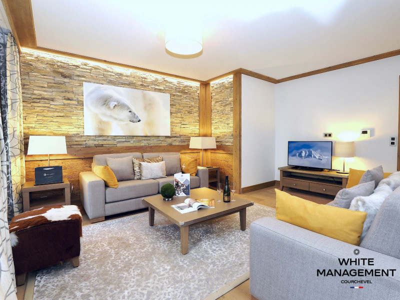 _lv_images__lot_0000000008_01_1716876