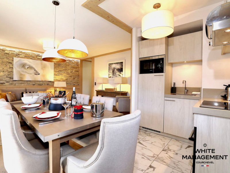 _lv_images__lot_0000000009_03_1197170 _lv_images__lot_0000000009_03_1197170