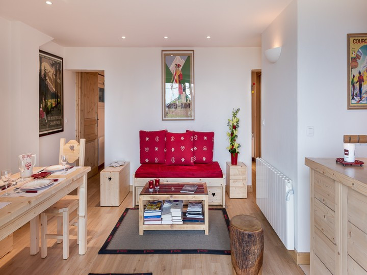 _lv_images__lot_0000000009_07_1610494