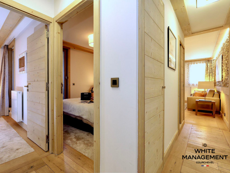 _lv_images__lot_0000000009_08_1197175 _lv_images__lot_0000000009_08_1197175