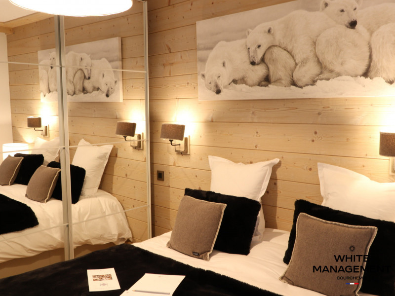 _lv_images__lot_0000000010_12_280534