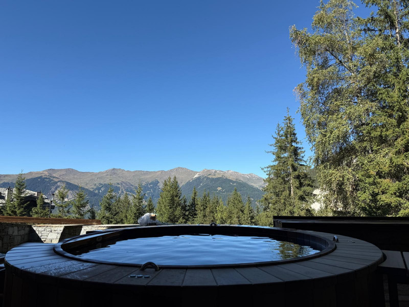 _lv_images__lot_0000000012_06_416556