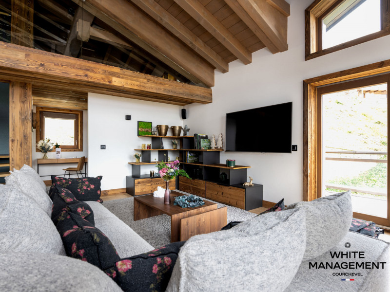 _lv_images__lot_0000000012_14_1537774