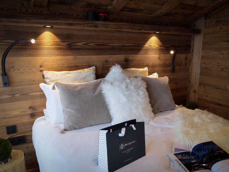 _lv_images__lot_0000000016_08_1357232 _lv_images__lot_0000000016_08_1357232