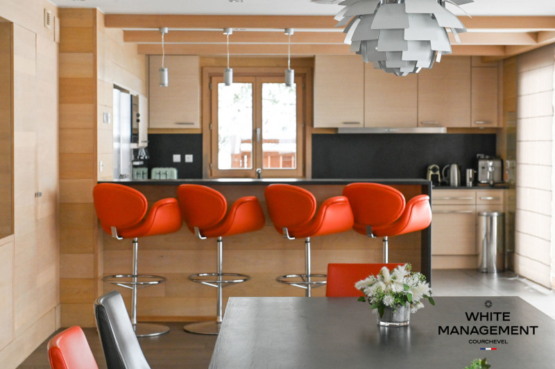 _lv_images__lot_0000000026_03_967861