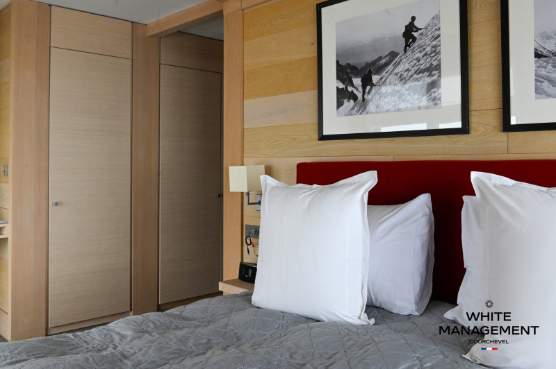 _lv_images__lot_0000000026_16_566405 _lv_images__lot_0000000026_16_566405