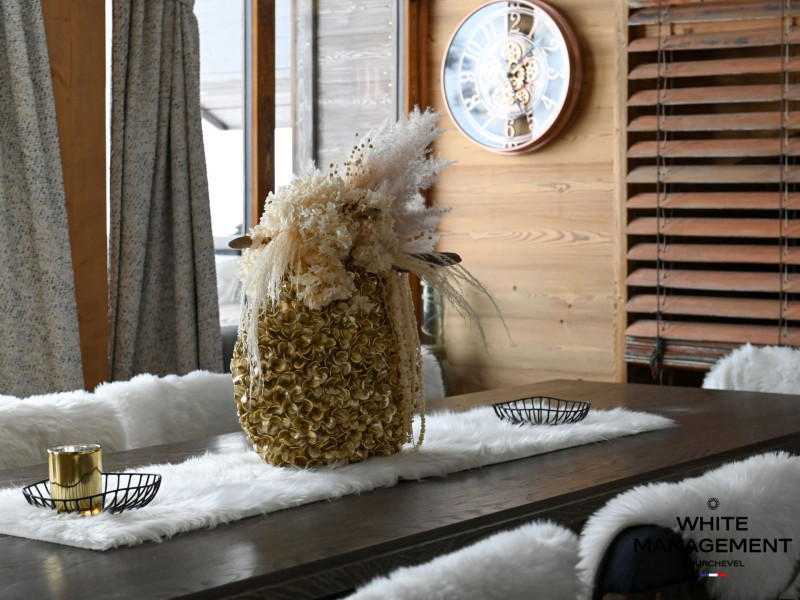 _lv_images__lot_0000000036_02_1391489