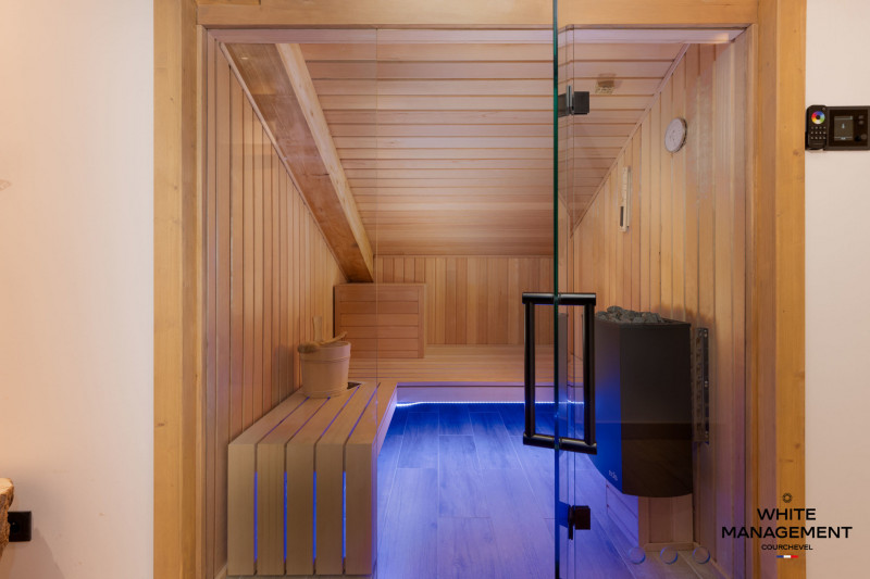 _lv_images__lot_0000000036_12_1733984