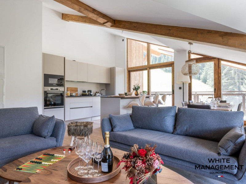 _lv_images__lot_0000000037_06_1563724