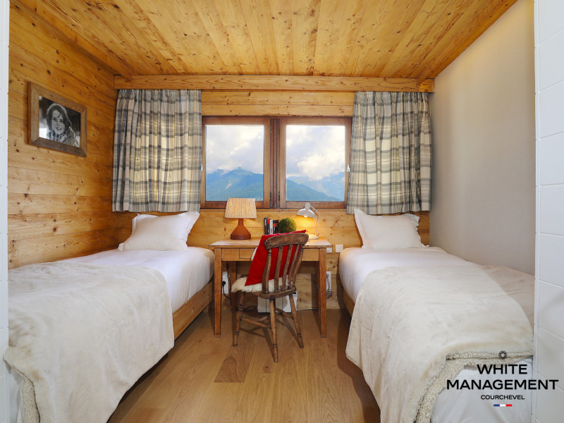 _lv_images__lot_0000000039_06_1197160 _lv_images__lot_0000000039_06_1197160