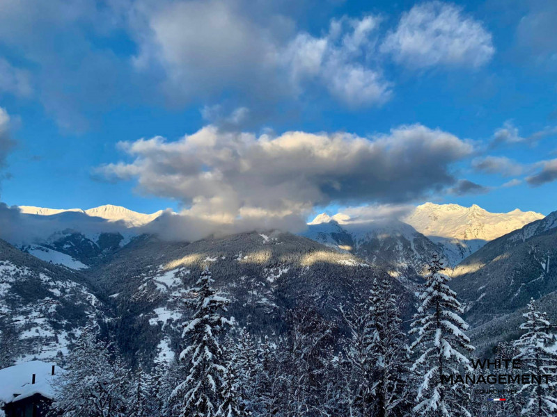 _lv_images__lot_0000000039_08_722657